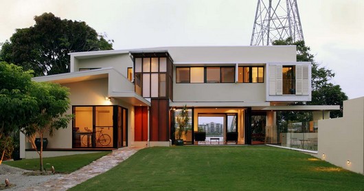 Bligh Voller Neild C Australia | House for S & P C Brisbane